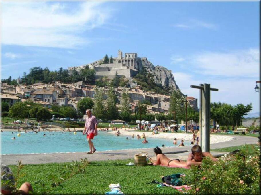 Ferienwohnung Le Cocon De Sisteron Exterior foto